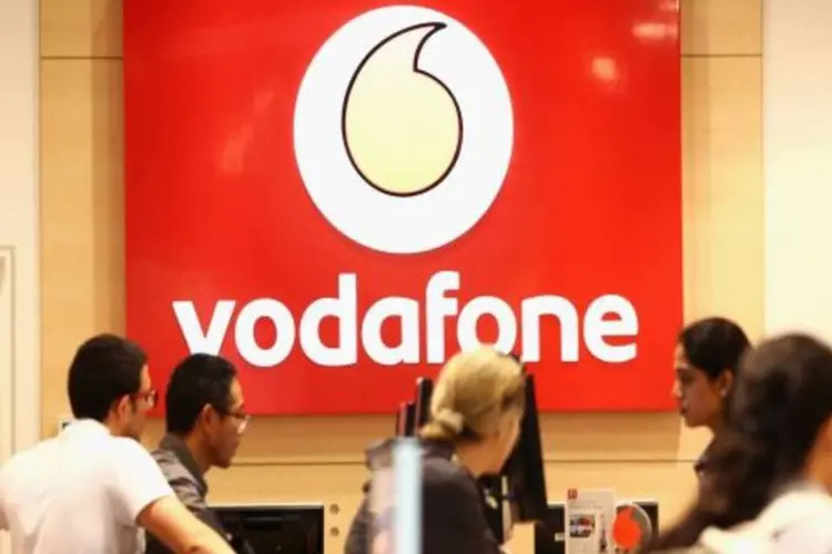 
	Loja da&nbsp;Vodafone: setor de telecomunica&ccedil;&otilde;es da bolsa tamb&eacute;m ca&iacute;a, atingido por uma nota do UBS
 (Getty Images)