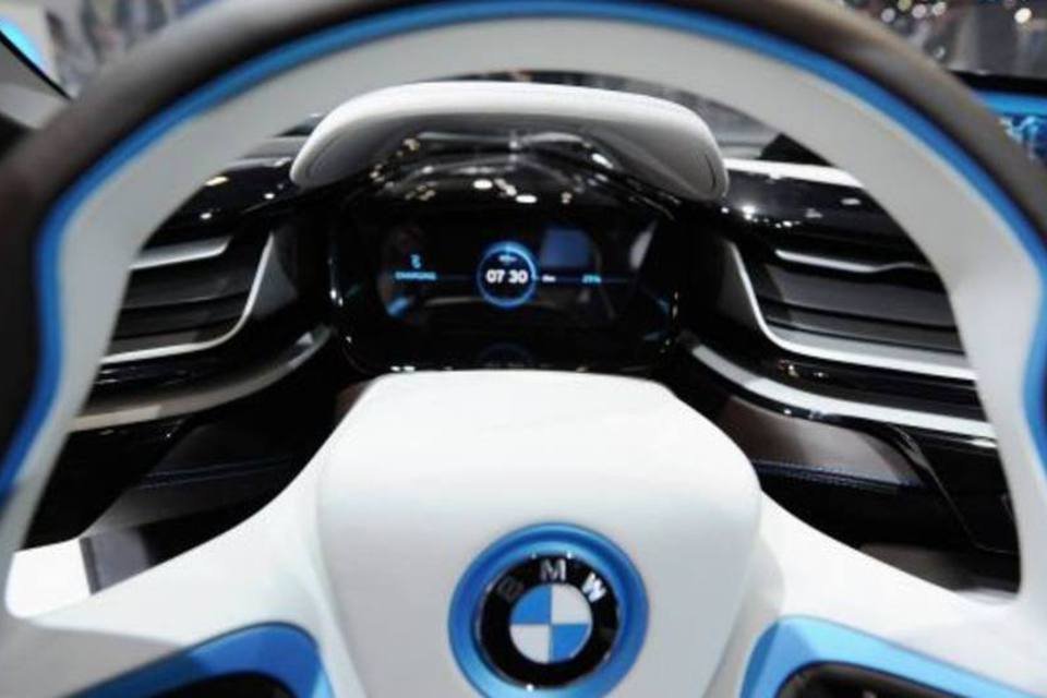 BMW tem queda de 30% nas vendas após alta de IPI