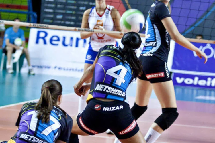 Time do Vôlei Futuro: para fortalecer a marca, a Netshoes vem aumentando investimentos em marketing e patrocínios no esporte (Alessandro Iwata/Divulgação)