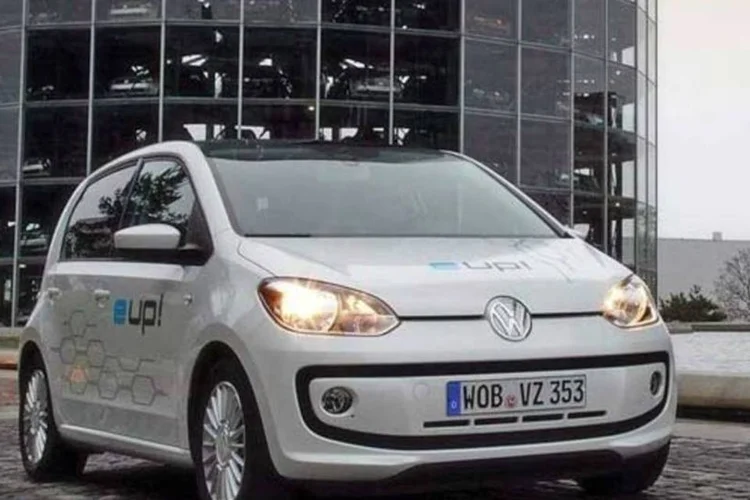 Volkswagen e-Up! (Divulgação)