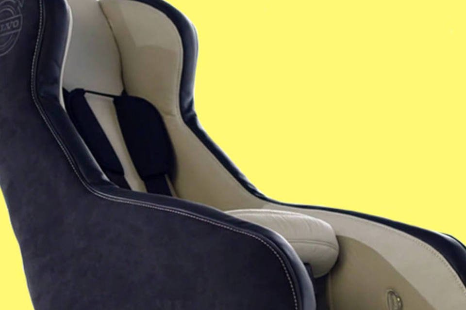 Volvo desenvolve assento infantil inflável para carro
