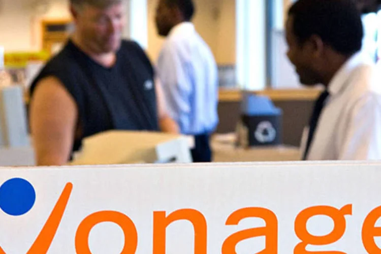 Vonage: a principal diferença na oferta de empresas como a Vonage é que o usuário pode vincular um número de telefone fixo ao serviço (Gary Gardiner/Bloomberg News)