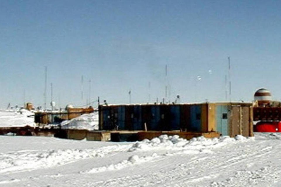 Lago na Antártida pode ajudar a encontrar vida extraterrestre