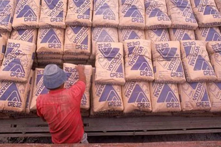 Votorantim Cimentos: nova unidade de Cuiabá vai dobrar a capacidade anual de produção (Marcos Rosa/VEJA)