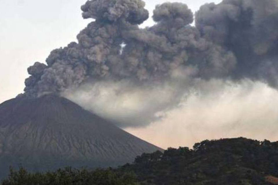 Cinzas vulcânicas cobrem povoados do noroeste da Nicarágua