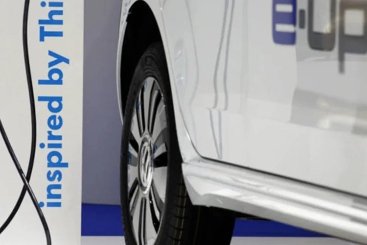 Volkswagen up! elétrico em exposição no Salão de Genebra (Bloomberg)