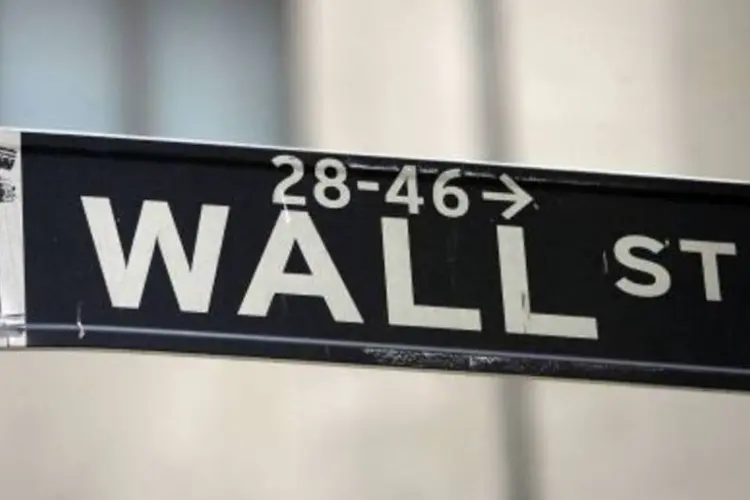 Wall Street: o S&P 500 avançou 0,38%, para 2.213,09, e o índice composto do mercado Nasdaq fechou em alta de 0,34%, aos 5.398,92 pontos (.)