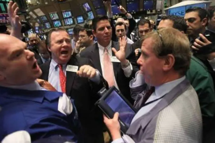 Quinta-feira negra em Wall Street inclui a queda generalizada dos mercados (.)