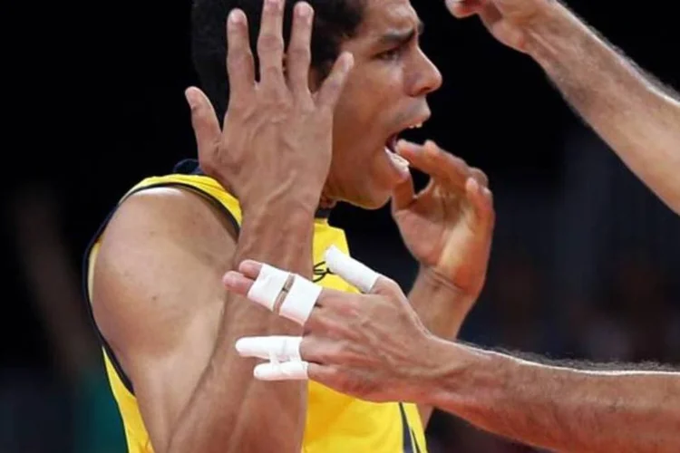 
	Wallace, jogador de v&ocirc;lei da sele&ccedil;&atilde;o brasileira, durante as Olimp&iacute;adas 2012: ele marcou 12 pontos na vit&oacute;ria por 3 sets a 0 sobre a It&aacute;lia, nesta sexta-feira, pelas semifinais
 (Getty Images)