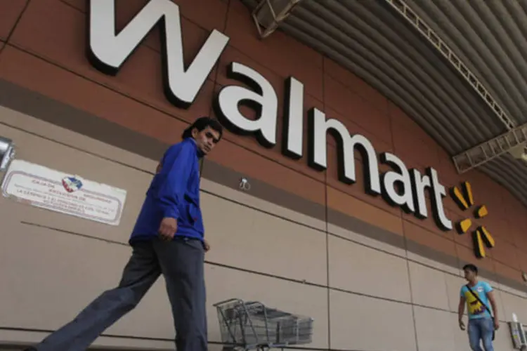 
	Walmart: as vendas online da&nbsp;Walmart&nbsp;no Brasil est&atilde;o crescendo em torno de 50%
 (Reuters)