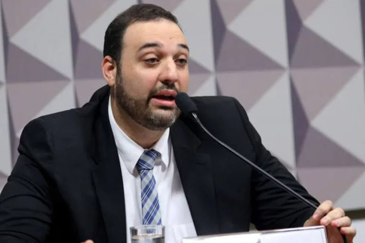
	Walter Ara&uacute;jo: para Ara&uacute;jo Filho, a abertura de cr&eacute;ditos suplementares &eacute; um ato corriqueiro na gest&atilde;o p&uacute;blica, apesar de complexo
 (Wilson Dias/Agência Brasil)