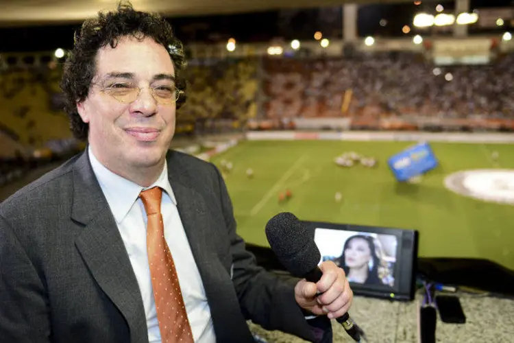 
	Walter Casagrande: o ex-jogador e hoje comentarista da TV Globo, de 52 anos, &quot;permanece internado com quadro de sa&uacute;de est&aacute;vel&quot;
 (RENATO PIZZUTTO /DEDOC)