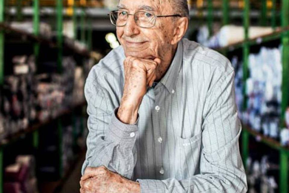 Testemunha ocular: Orthmann, de 91 anos, está na mesma empresa desde os 15; ele viu a CLT envelhecer e perder sentido (Michel Teo Sin/EXAME.com)