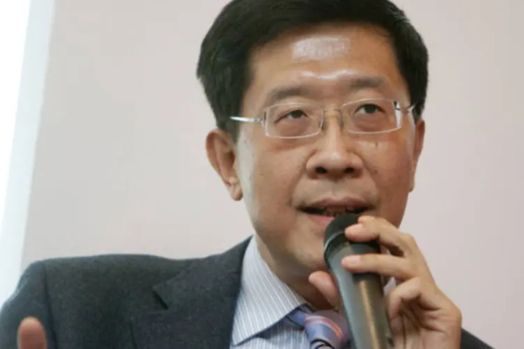 Wang Yi, chanceler chinês: "A China tem prestado muita atenção aos relatos sobre o uso de armas químicas no interior da Síria e se opõe resolutamente ao uso de armas químicas" (Nelson Ching/Bloomberg)