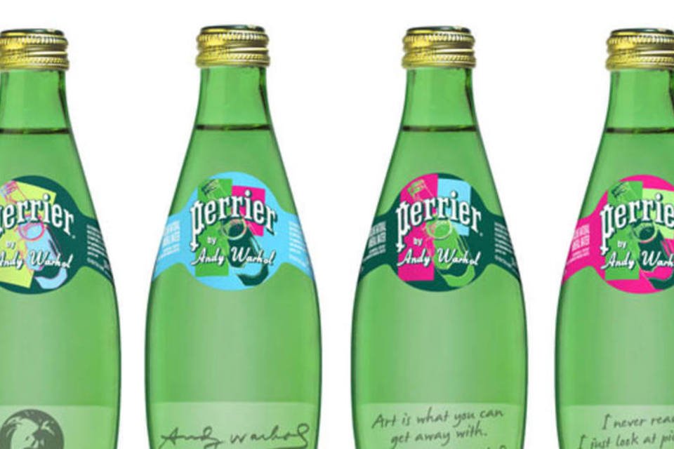Água Perrier da Nestlé ganha embalagem de Andy Warhol