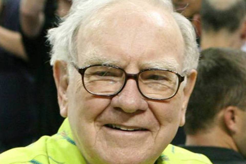 Almoço beneficente com Buffett é vendido por US$2,63 mi