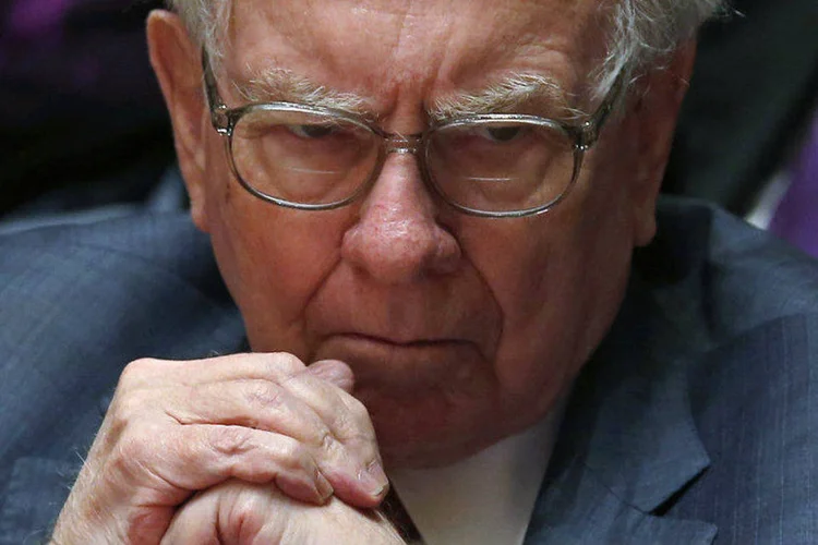 
	Warren Buffet: compromisso do CEO &eacute; com a companhia, n&atilde;o com ele mesmo
 (Jim Young/Files)