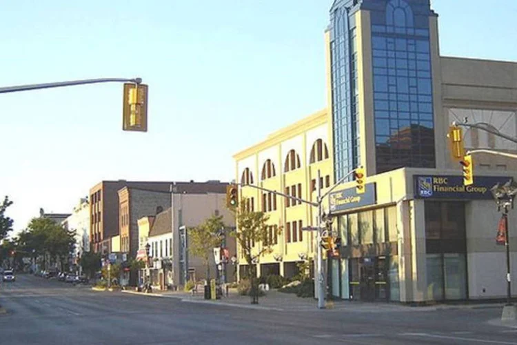 
	Canad&aacute;:&nbsp;a fam&iacute;lia de Parsons denunciou que a jovem foi estuprada quando tinha 15 anos por um grupo de quatro jovens.
 (Wikipedia Commons)