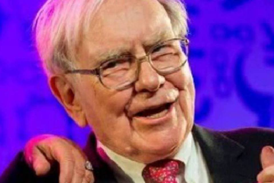 Warren Buffett finaliza investimento de US$ 3,7 bi na Exxon