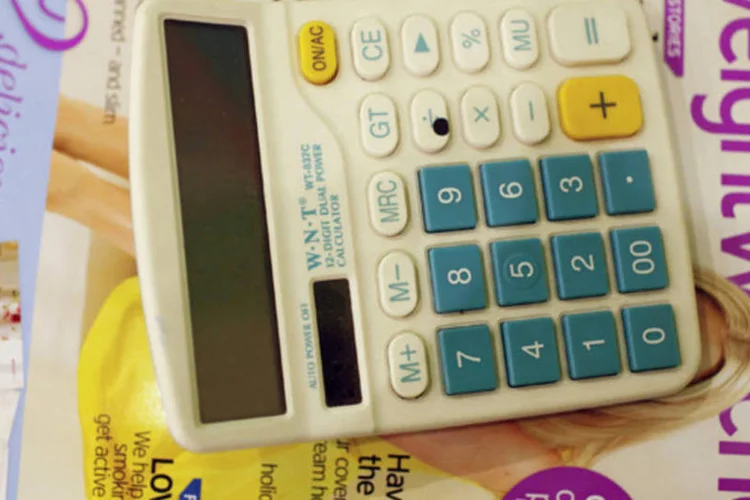 
	Weight Watchers, ou Vigilantes do Peso: companhia projetou lucros abaixo das estimativas, o que fez com que as a&ccedil;&otilde;es despencassem 28% para US$ 22,10 no dia 14 de fevereiro
 (Qilai Shen/Bloomberg)