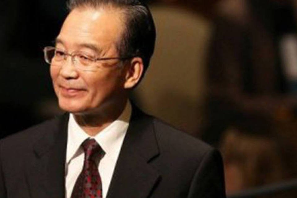Wen Jiabao diz que não há motivos para valorizar iuane