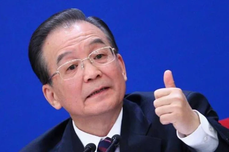 Wen: "Precisamos tratar a estabilização geral dos níveis de preços como principal prioridade de nossos controles macroeconômicos" (Feng Li/Getty Images)
