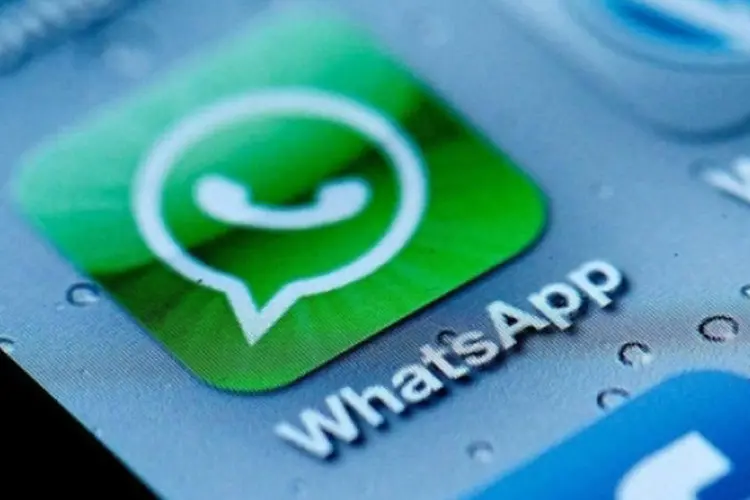 
	Whatsapp: chefe xingava pelo aplicativo
 (Reprodução)