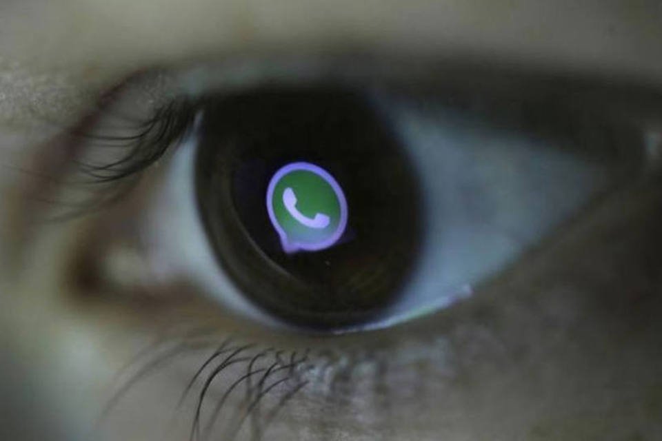 Psicólogos já tratam "viciados" em WhatsApp