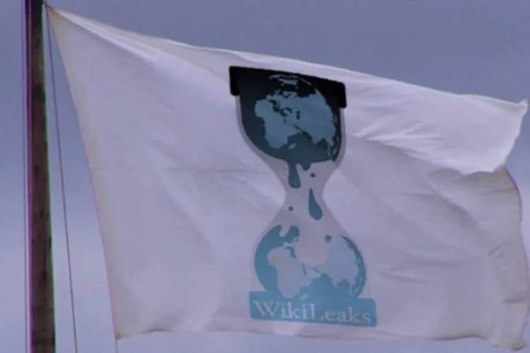 O caso teve início em janeiro quando o governo americano intimou o Twitter a fornecer as mensagens privadas trocadas por Julian Assange com outros membros da organização (Wikimedia Commons)