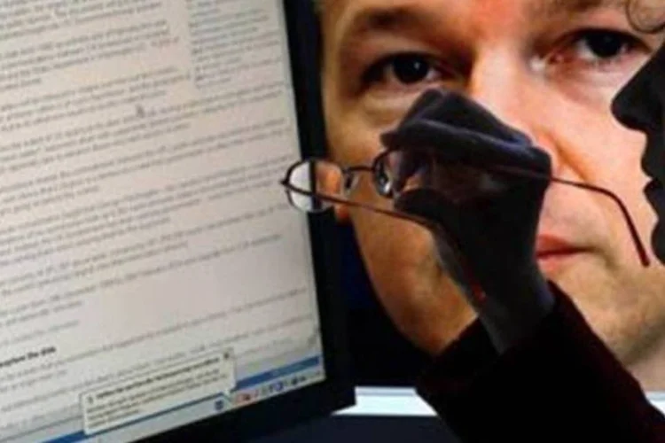 O WikiLeaks vem revelando documentos secretos sobre a diplomacia americana (Jens Buttner/AFP)