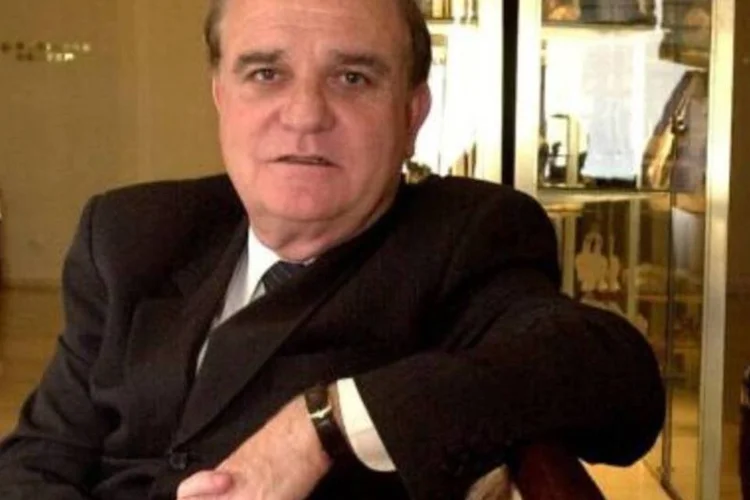 "O mercado ainda não dá valor aos muitos ativos que a Usiminas tem, como mineração", afirmou Brumer (.)