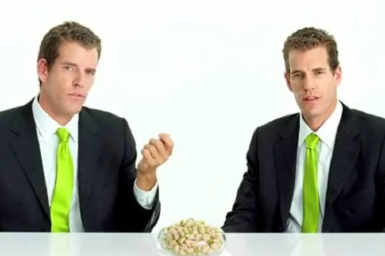 Gêmeos Winklevoss: "quem poderia roubar nossa ideia?" (Reprodução)