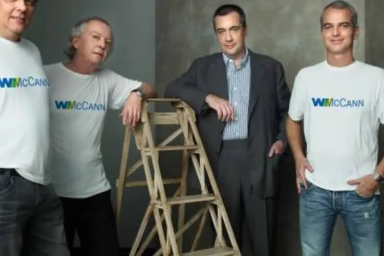 Da esquerda para a direita, Paulo Gregoraci, Washington Olivetto, Luca Lindner e Fernando Mazzarolo, lideranças da WMcCann (.)