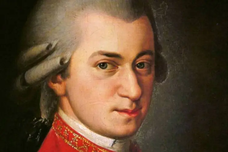 
	Mozart: no mesmo leil&atilde;o, uma mecha de cabelo do alem&atilde;o Ludwig van Beethoven (1770-1827), junto a um convite para seu funeral, foi adquirida por US$ 12,5 mil
 (Wikimedia Commons)