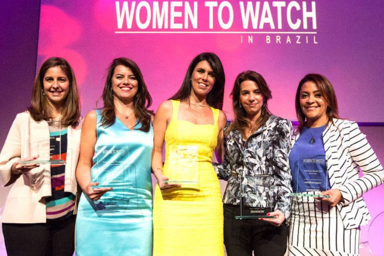 
	Da esquerda para a direita: Paula Lindenberg, Paula Leal da Costa, Cris Duclos, Fl&aacute;via Altheman e Martha Krawczyk. Todas homenageadas na edi&ccedil;&atilde;o 2015 do Women To Watch in Brazil
 (Eduardo Lopes/Divulgação)