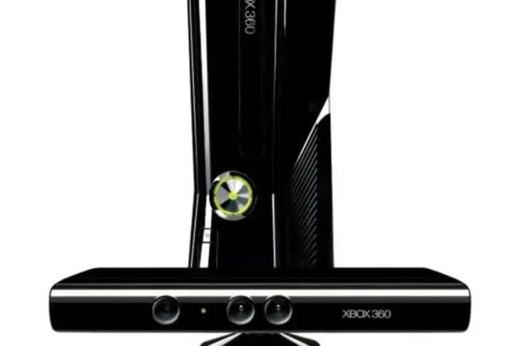 Xbox 360 e Kinect (Divulgação/Microsoft)