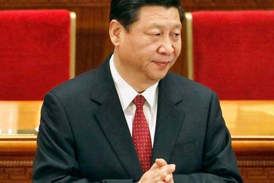 Partido Comunista chinês confere "papel central" a Xi Jinping