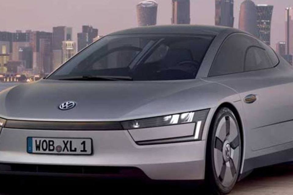 Designers da Volkswagen criam carro conceito elétrico e a diesel