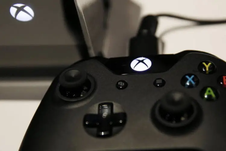 
	Xbox One: Microsoft lan&ccedil;ar&aacute; dois modelos do console at&eacute; o final de 2017
 (Matthew Lloyd/Bloomberg)