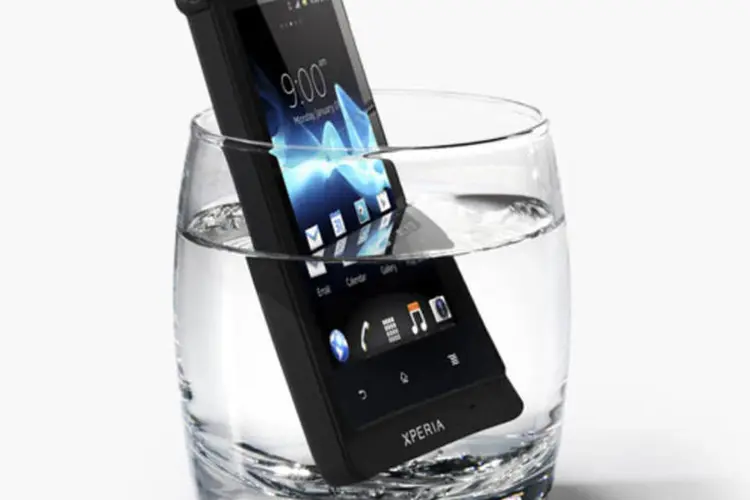 Xperia go é o novo smartphone da Sony (Divulgação/ Sony)