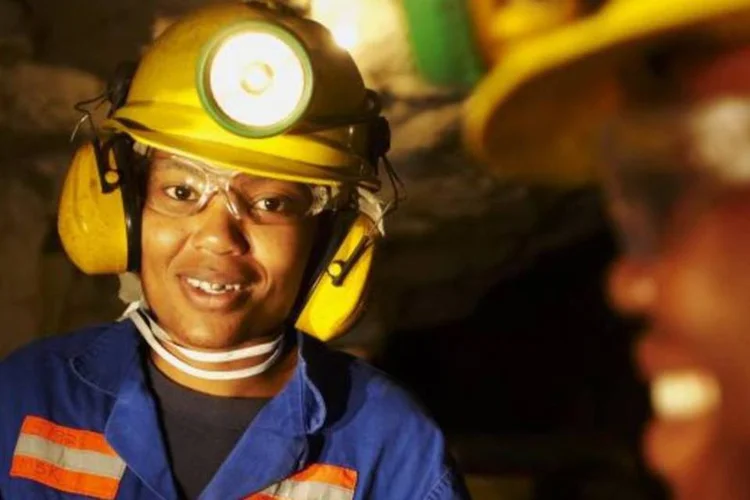 
	Xstrata e a Glencore combinadas respondem por cerca de 7% do abastecimento global de cobre
 (Divulgação)