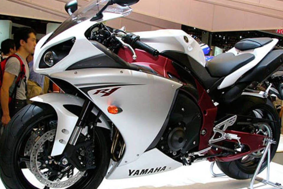 Yamaha fará recall de motocicletas por problema no farol