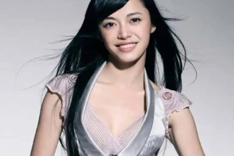 A atriz chinesa Yao Chen: Weibo é a alternativa ao Twitter, censurado na China (Wikimedia Commons)