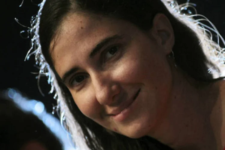 
	Yoani S&aacute;nchez: Yoani disse temer que, com a futura sa&iacute;da do presidente Ra&uacute;l Castro, haja revolta popular, caos e clima de viol&ecirc;ncia.
 (REUTERS/Ueslei Marcelino)
