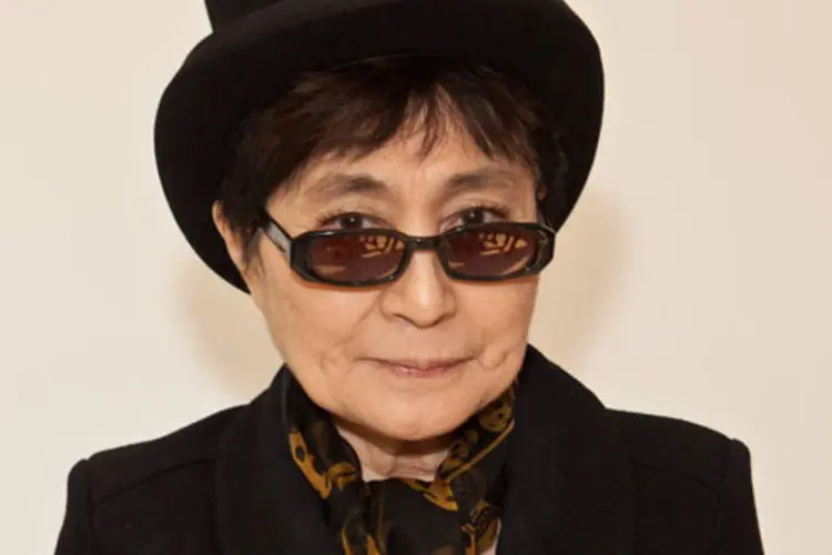 
	Yoko Ono: a primeira obra, que leva o nome de&nbsp;&quot;Wish Tree for Hope&quot;&nbsp;(&Aacute;rvore dos desejos para a esperan&ccedil;a), cont&eacute;m instru&ccedil;&otilde;es escritas pela pr&oacute;pria artista
 (Getty Images)