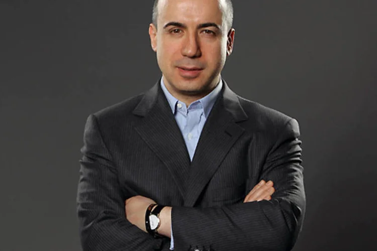 Yuri Milner, o amigo russo do Facebook, fundou um novo modelo de negócios no Vale do Silício (Getty Images)