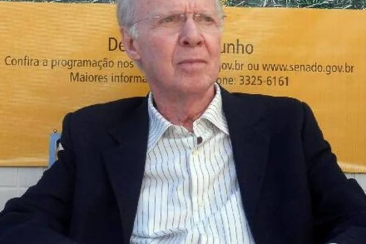
	Zagallo: &quot;Brasil e Col&ocirc;mbia, 2 a 0 Brasil, n&atilde;o pode ser diferente&quot;, disse
 (Antonio Cruz/ABr)