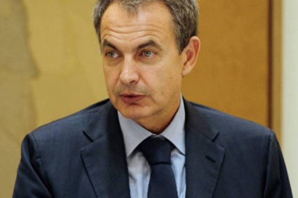 Zapatero propõe reforma para garantir estabilidade orçamentária