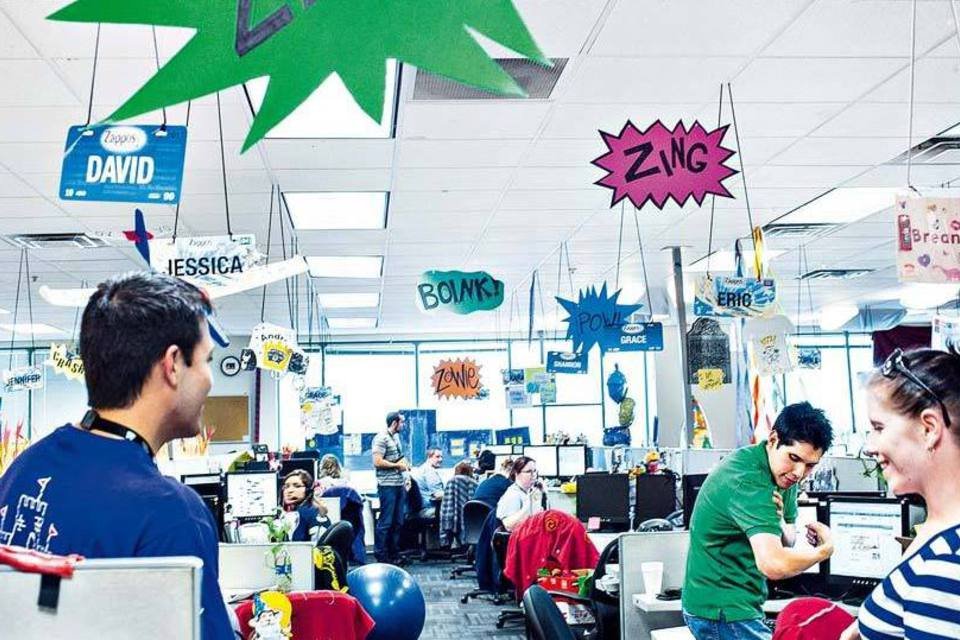 Os desafios enfrentados pela Zappos para acabar com chefes