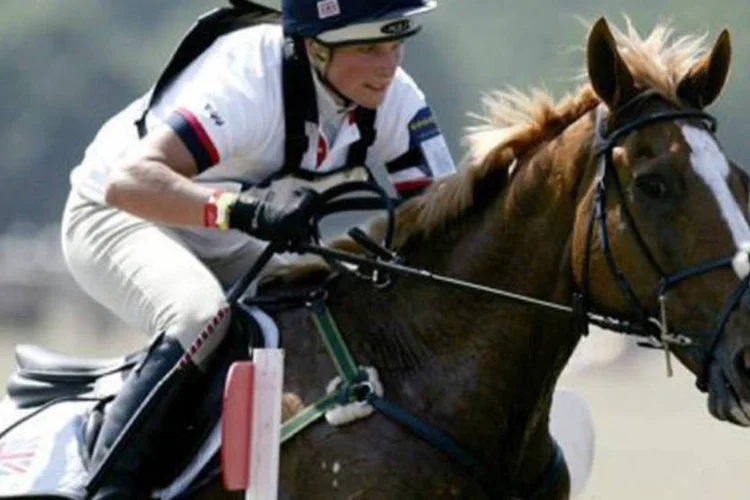 Zara Phillips conseguiu a vaga na equipe depois de terminar em terceiro lugar na seletiva internacional de Bramham
 (Tiziana Fabi/AFP)